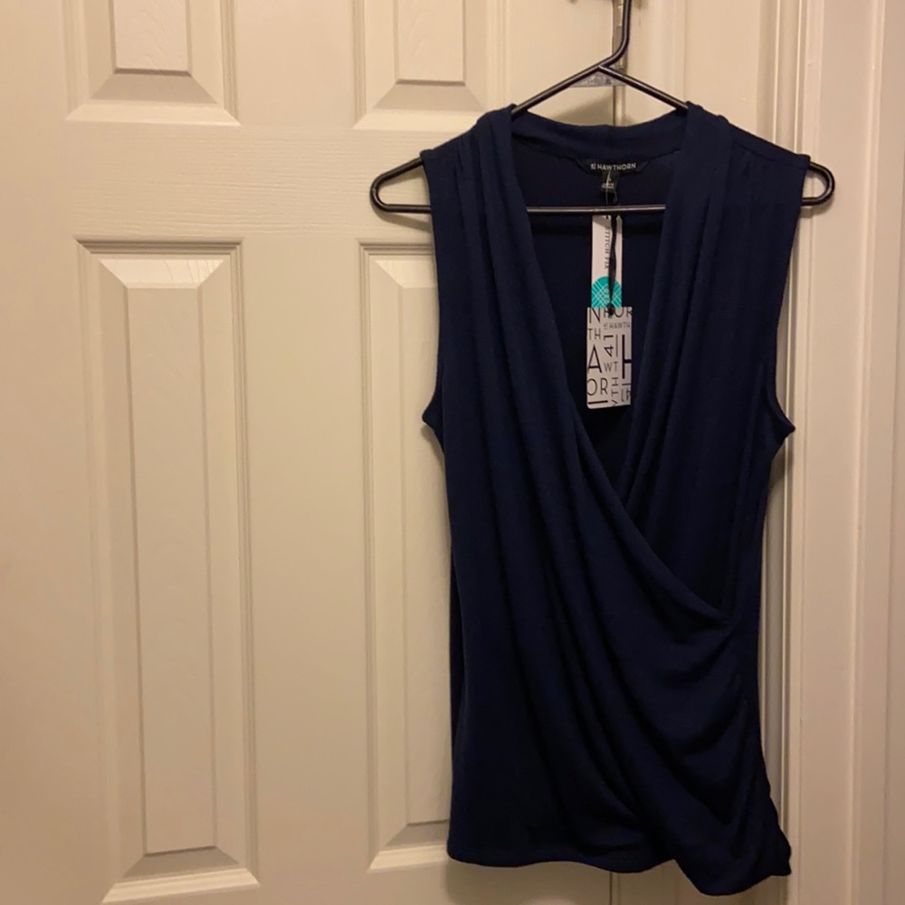 New w/ tags 41 Hawthorn navy blue sleeveless knit top size L